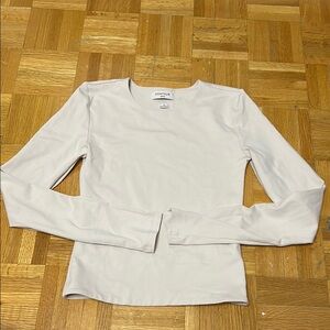 ARITZIA CONTOUR LONGSLEEVE